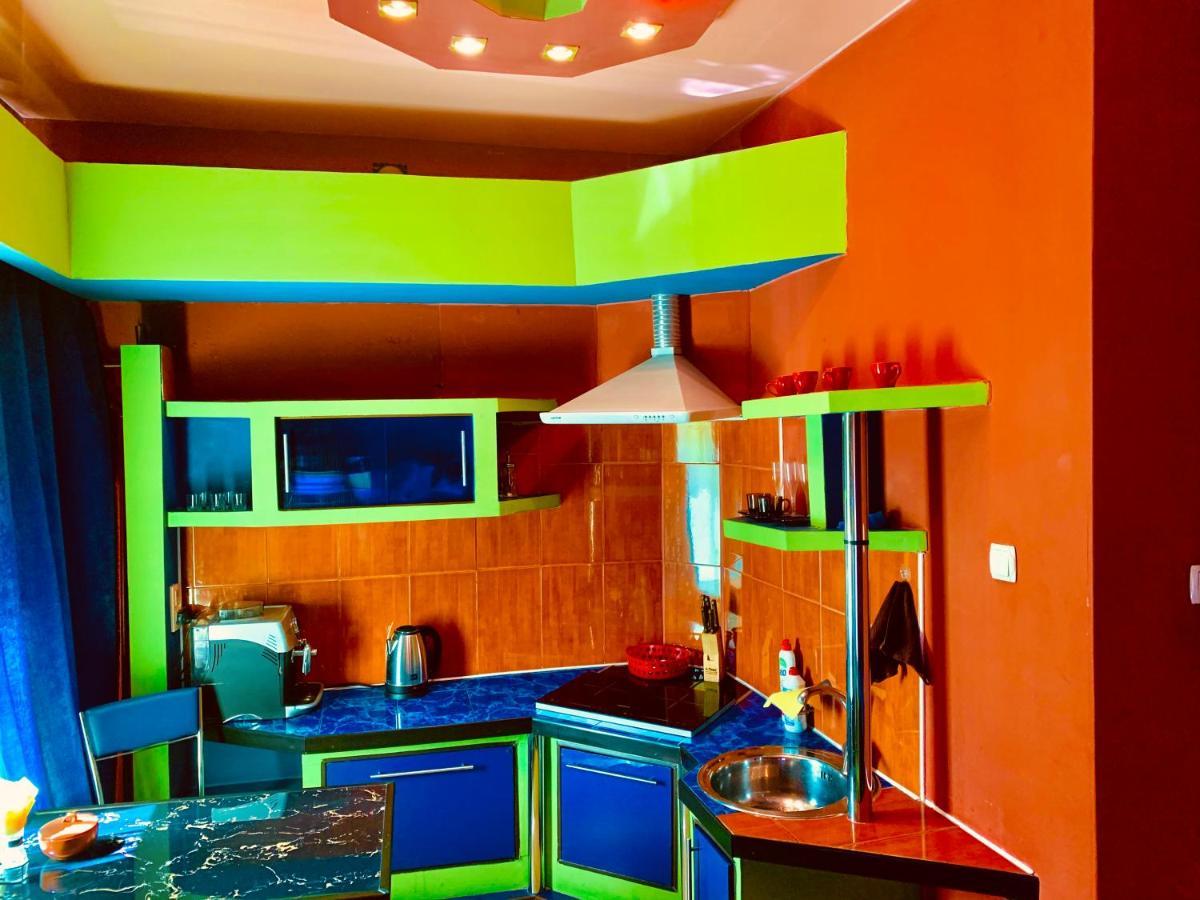 One-Bedroom Apartment On Gagarina Kharkov Luaran gambar